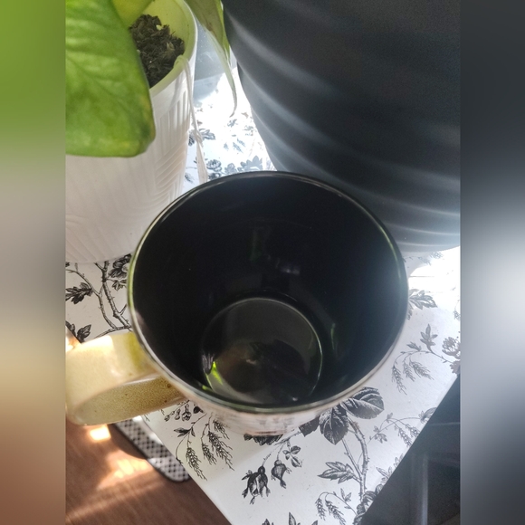 Blue Harbor Leapord Print Mug - Picture 3 of 5